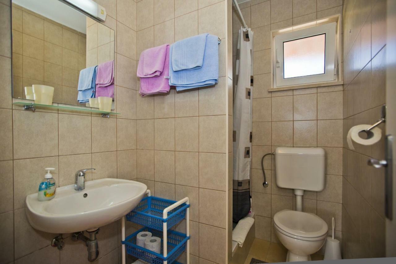 Apartments Hruban Хвар Екстериор снимка