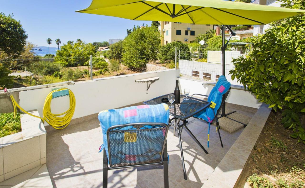 Apartments Hruban Хвар Екстериор снимка