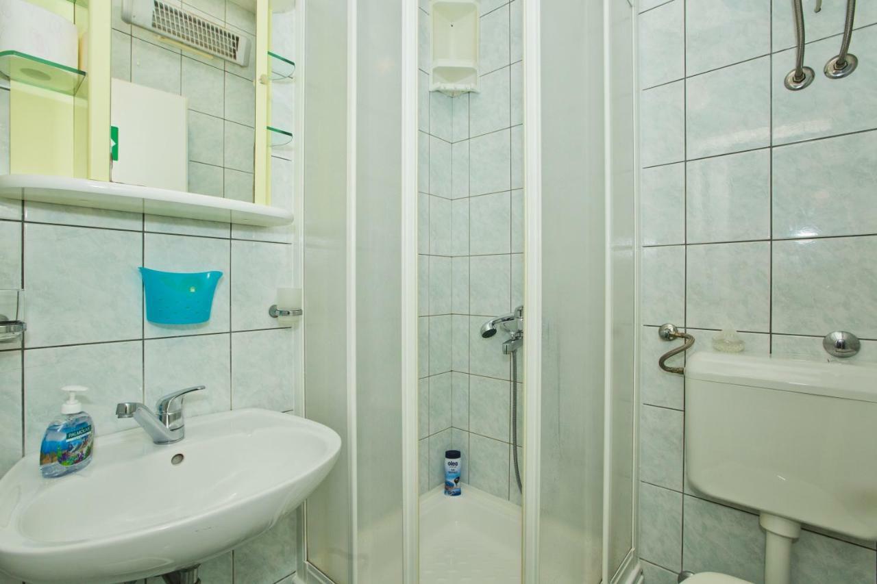 Apartments Hruban Хвар Екстериор снимка