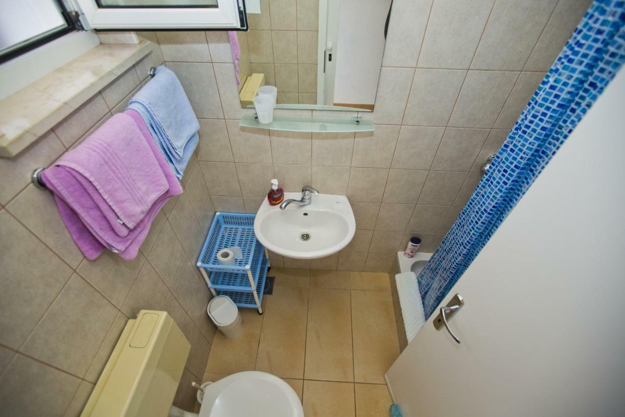 Apartments Hruban Хвар Екстериор снимка
